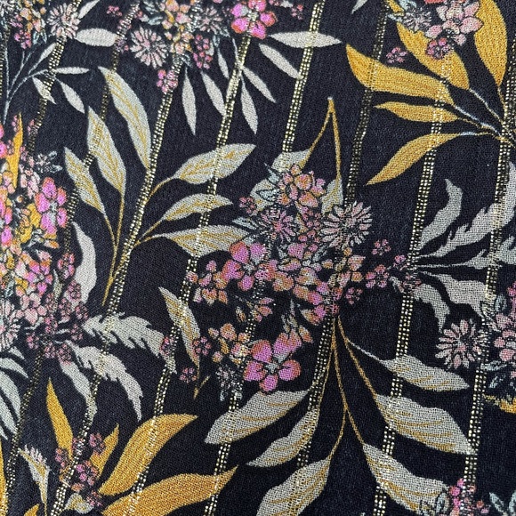 NWOT Zara metallic thread floral chiffon skirt size M - Picture 4 of 7